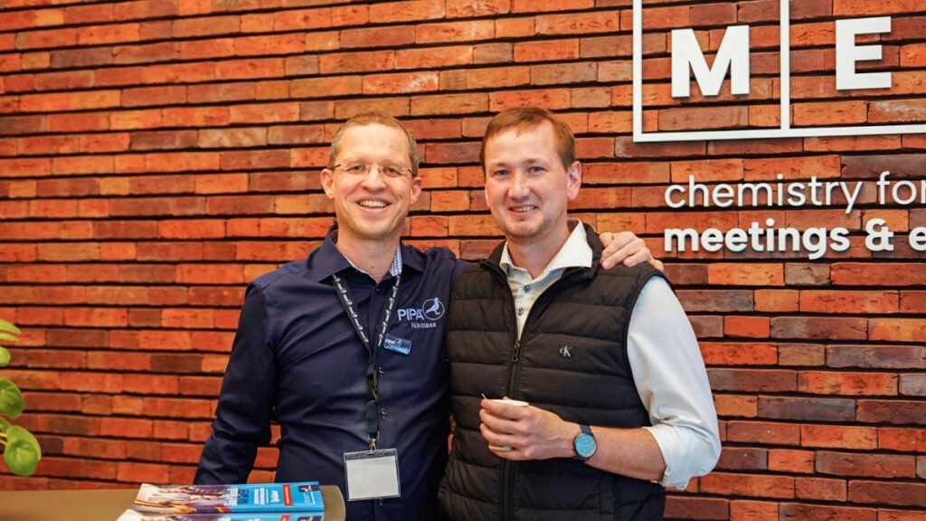 Tom van Gaver, Racing Pigeons