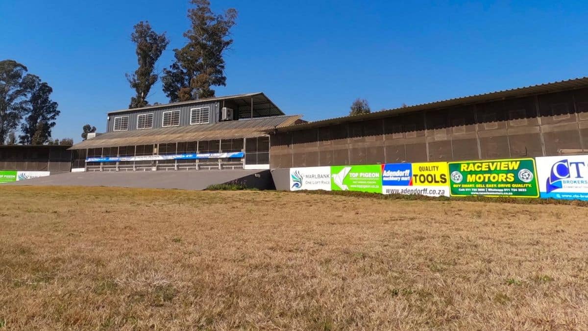 The expansive Marlbank One Loft Race racing loft complex and landing traps set on the open Highveld in South Africa.